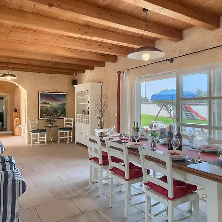 Vakantiehuis Eni *