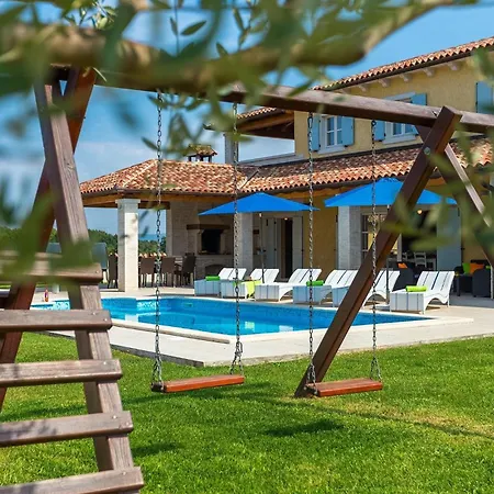Сasa de vacaciones Eni